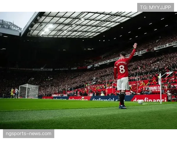 曼联重建进程战略缺失问题显现，对赛季走势形成制约