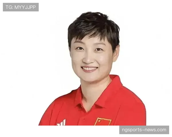 杨昊出门连保姆都带，普通人羡慕不起来这生活节奏