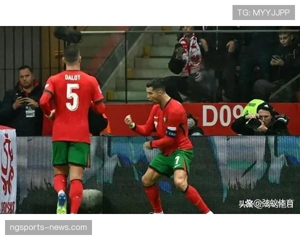 莱万与罗纳尔多：终结效率及时代适配性对比分析