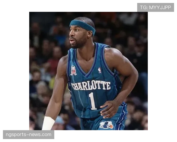 奥斯卡·罗伯特森无球牵制力改变对手防守布局