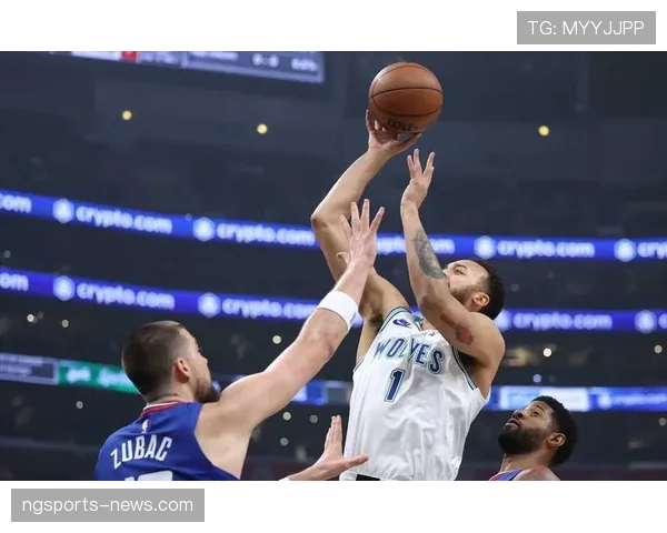 斯托贾科维奇精准无球跑位助森林狼提升三分命中率