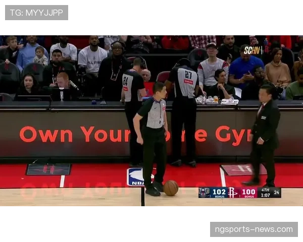 在比赛关键期被判干扰球，这些违例判定规则要掌握